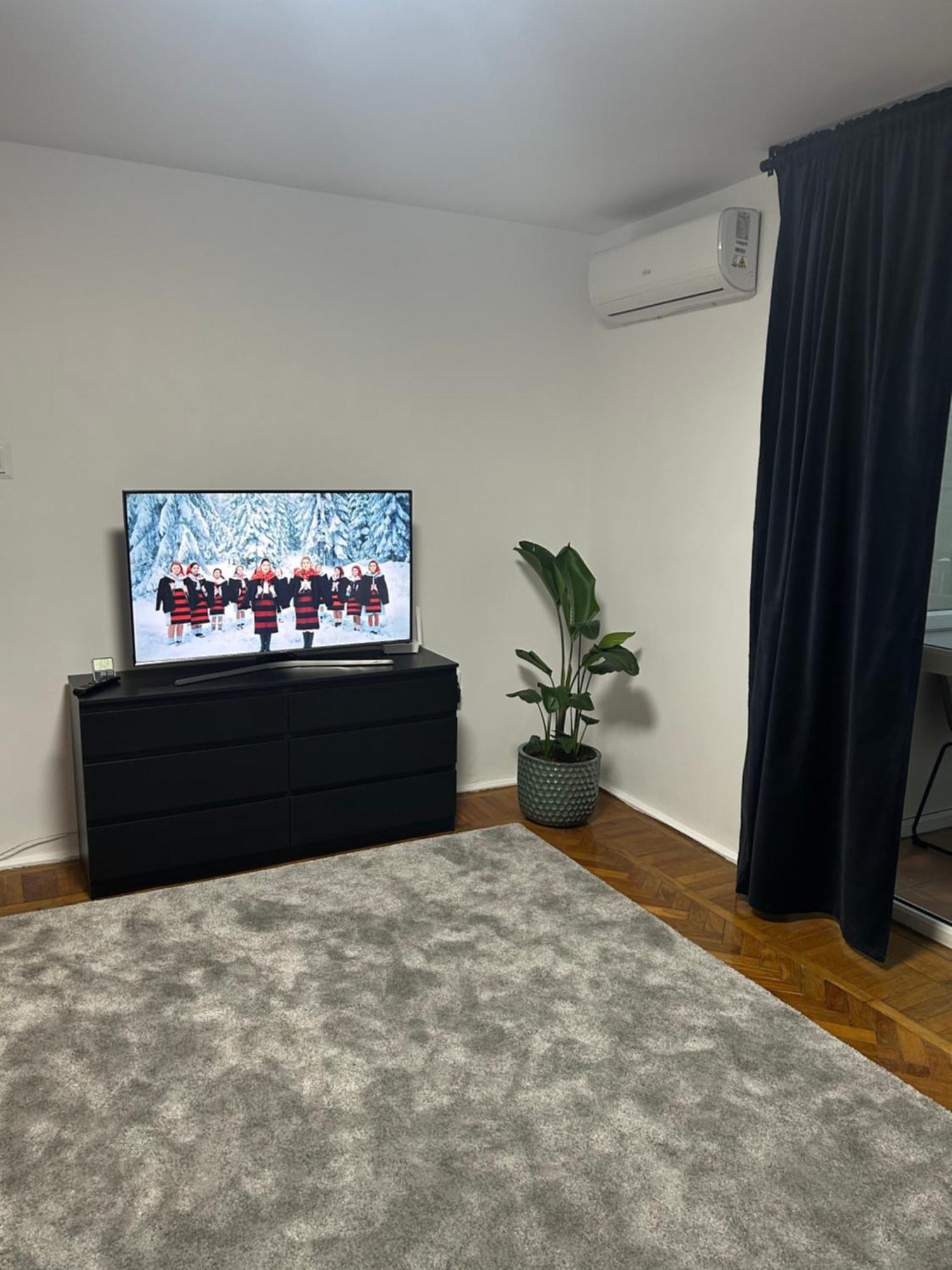 North Star Apartment
